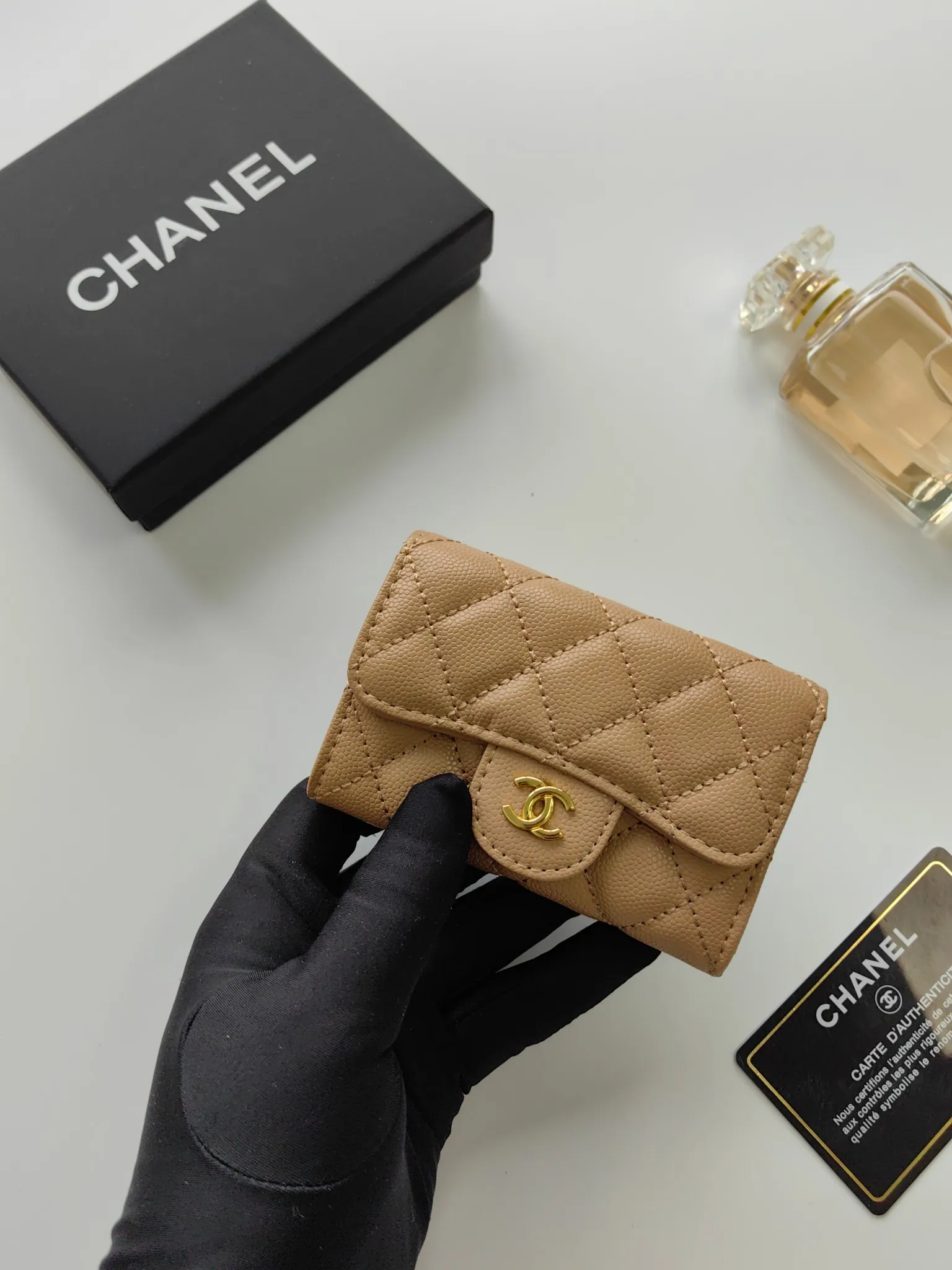 ￥110 CHANEL Chanel classic flap card holder. Imported sheepskin and caviar cowhide, card holder and coin purse integrated, with slip pocket on the back, model number: AP448, size: 7.5 × 11.3 × 2.1 cm