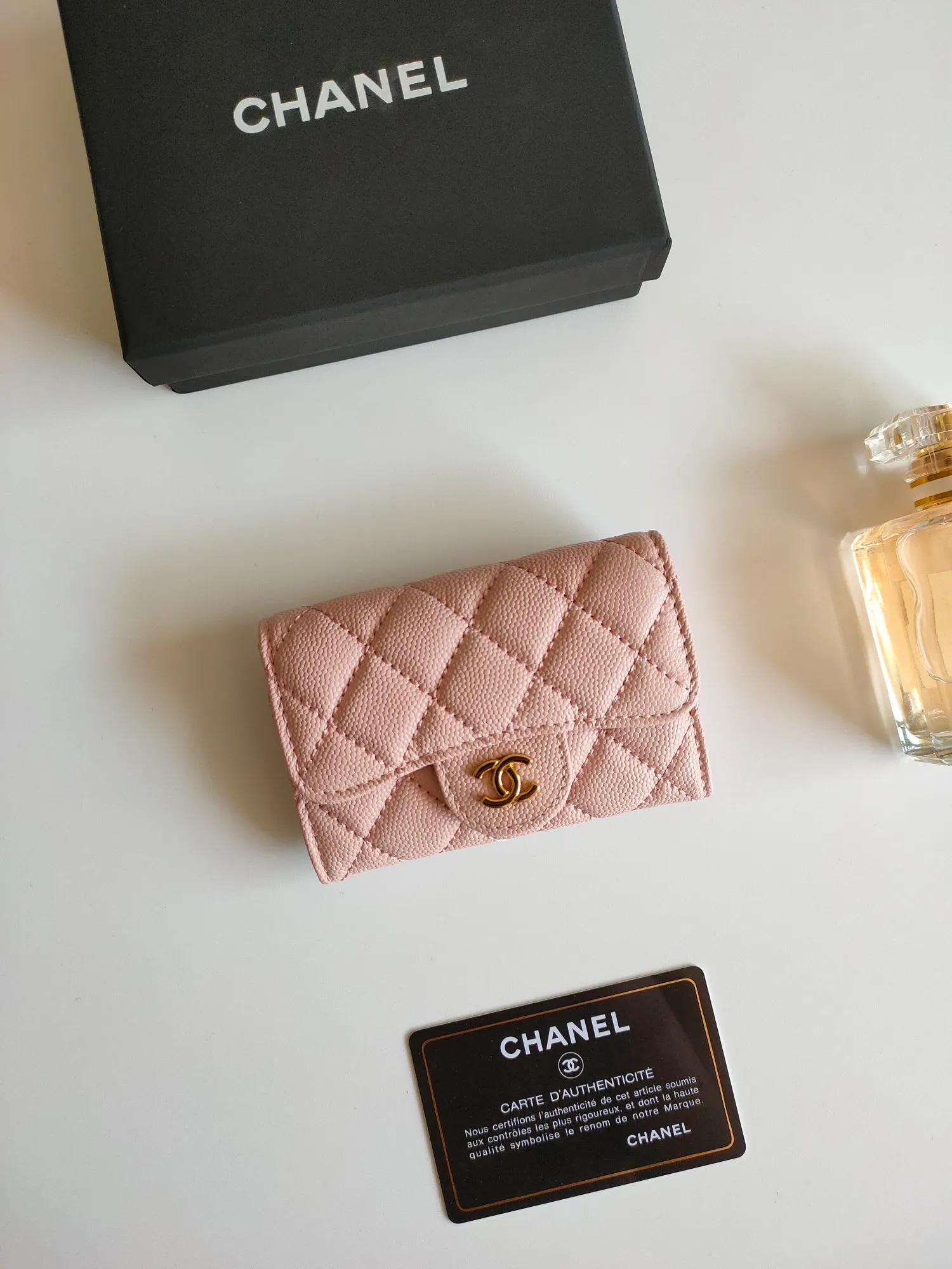 ￥110 CHANEL Chanel classic flap card holder. Imported sheepskin and caviar cowhide, card holder and coin purse integrated, with slip pocket on the back, model number: AP448, size: 7.5 × 11.3 × 2.1 cm