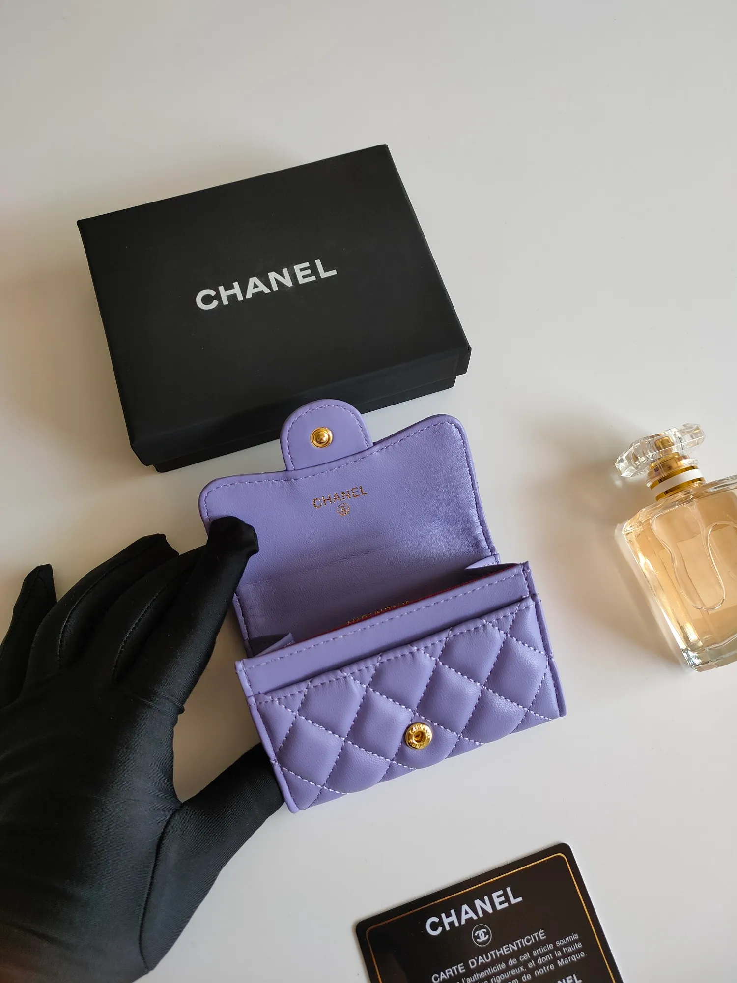 ￥130 CHANEL Chanel classic flap card holder. Imported sheepskin and caviar cowhide, card holder and coin purse integrated, with slip pocket on the back, model number: AP448, size: 7.5 × 11.3 × 2.1 cm