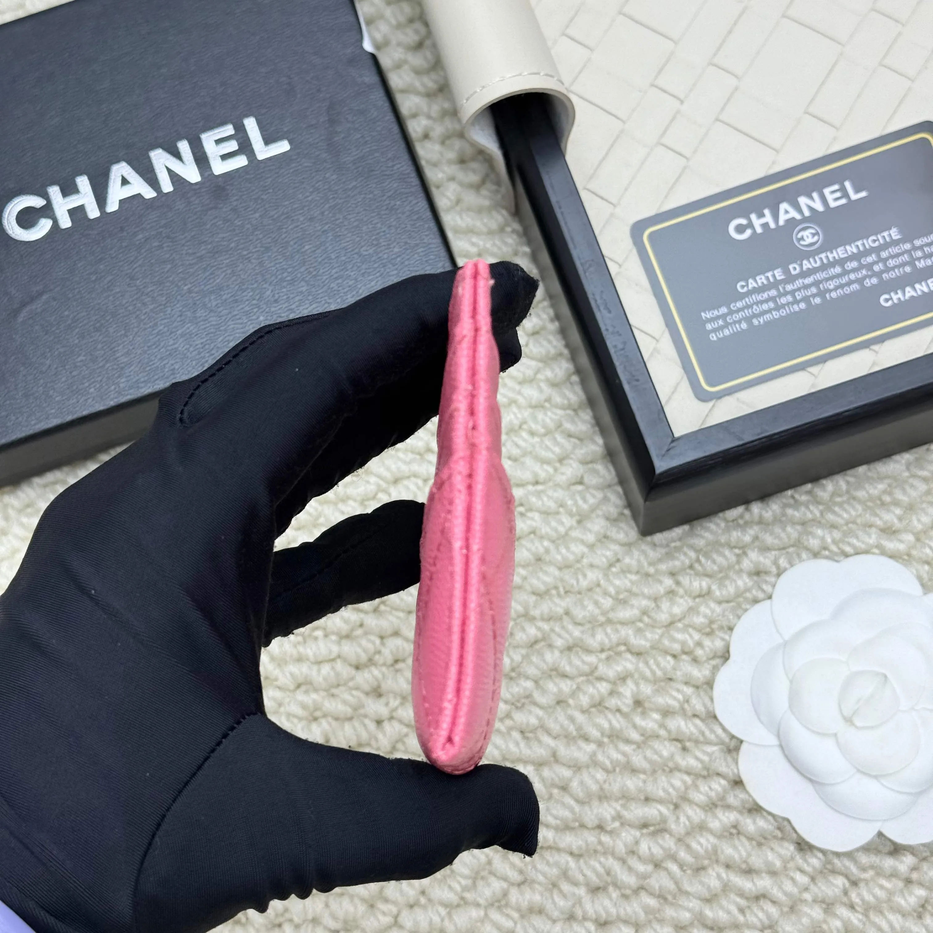 💰110 chanel 2025 new product card holder lambskin, seven card slots, can hold change, imported Italian lambskin + hardware logo, so beautiful, love it. The color is as shown in the picture, easy and fast storage, mini card holder No.: 4472 Size: w11×h10cm