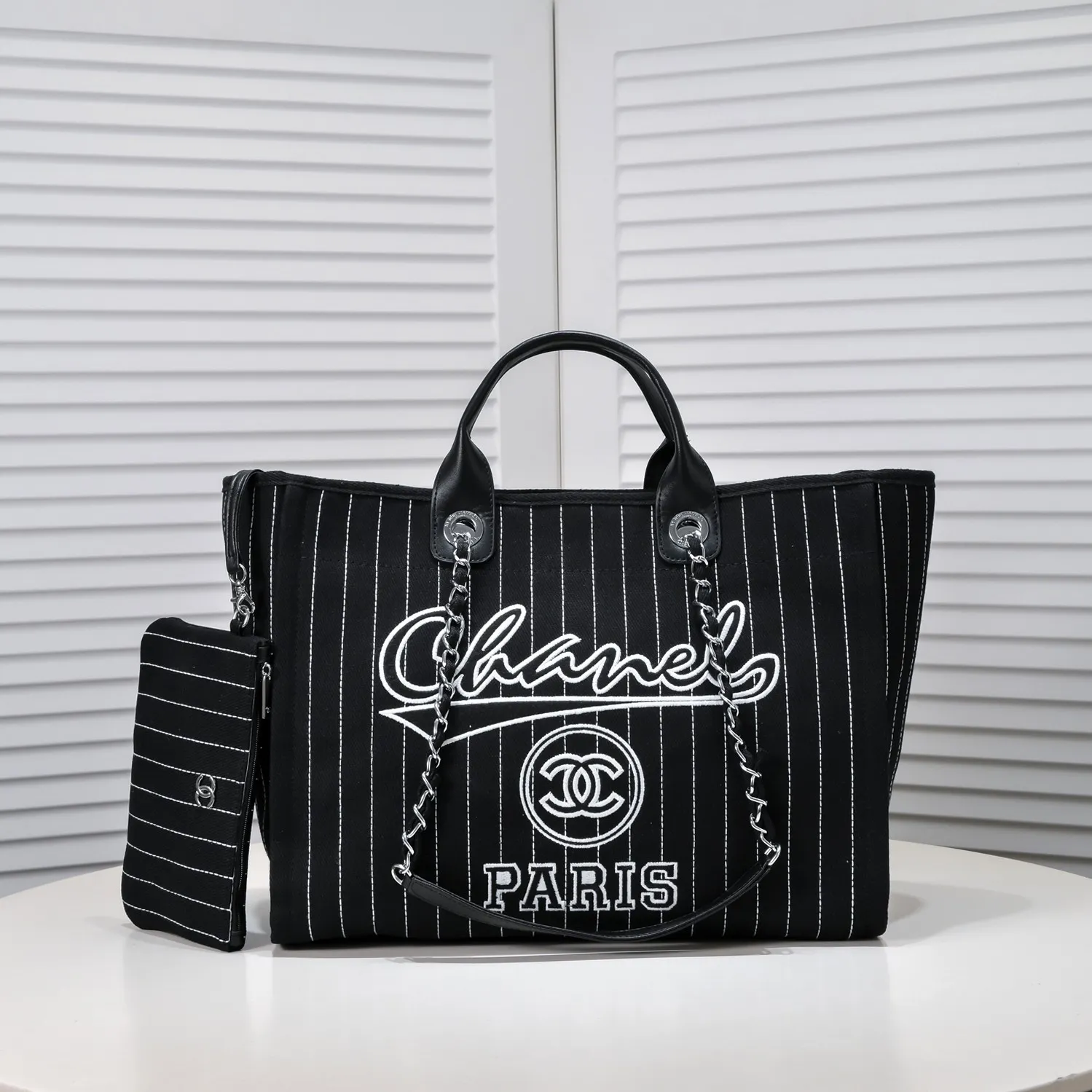 💰420￥Black👑Chanel 2023 new beach bag denim bag🎉🎉Women's shoulder portable shopping bag large capacity mommy fashion simple chain bag✅✅✅👍👍 Style number: 67178-8 Size: top width 48/bottom width 38/height 30/thickness 14 cm