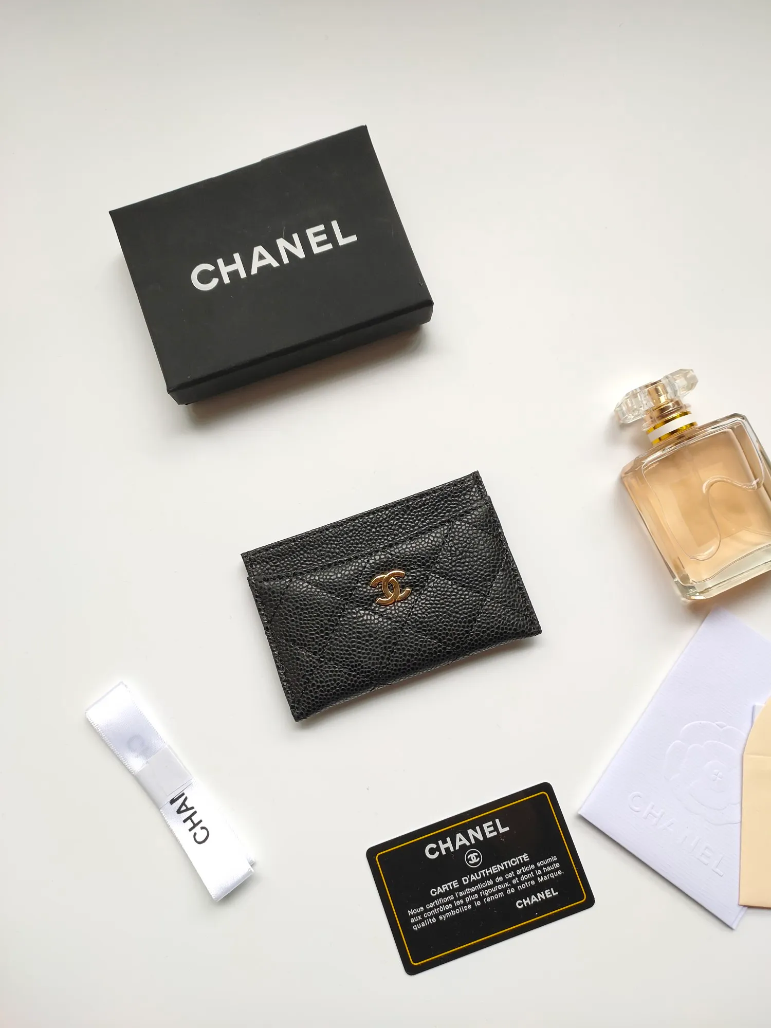 💰90 CHANEL Chanel counter card holder👍Model number: AP446 Size: 7.5×11.2×0.5cm Caviar cowhide on the outside + sheepskin on the inside + gold hardware😍😍Fine workmanship High-end quality [Rose] Complete accessories
