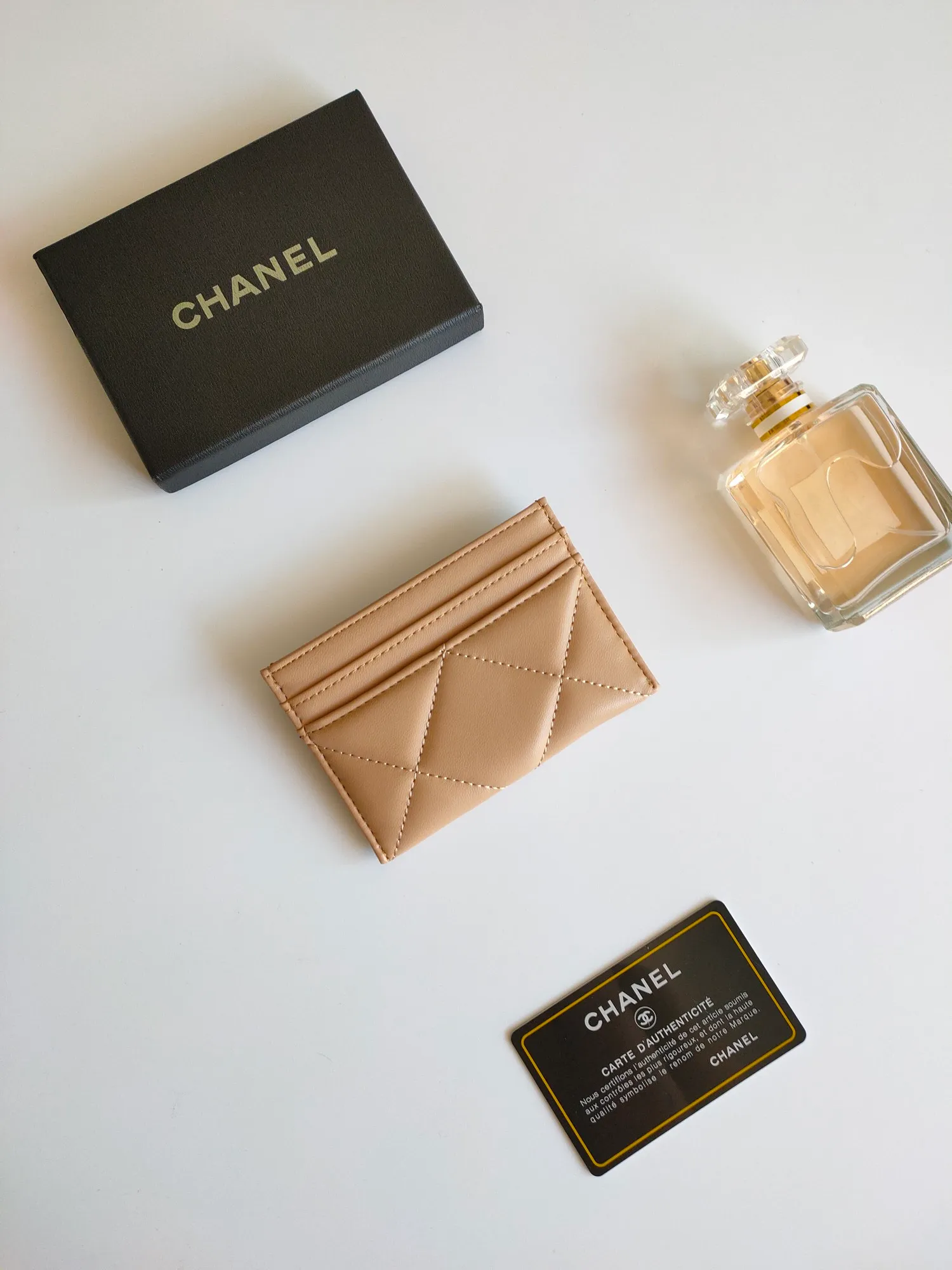 💰90 CHANEL Chanel counter new card holder👍Model number: AP2354 Size: 7.5 × 11.2 × 0.5 cm 😍😍Fine workmanship and high-end quality