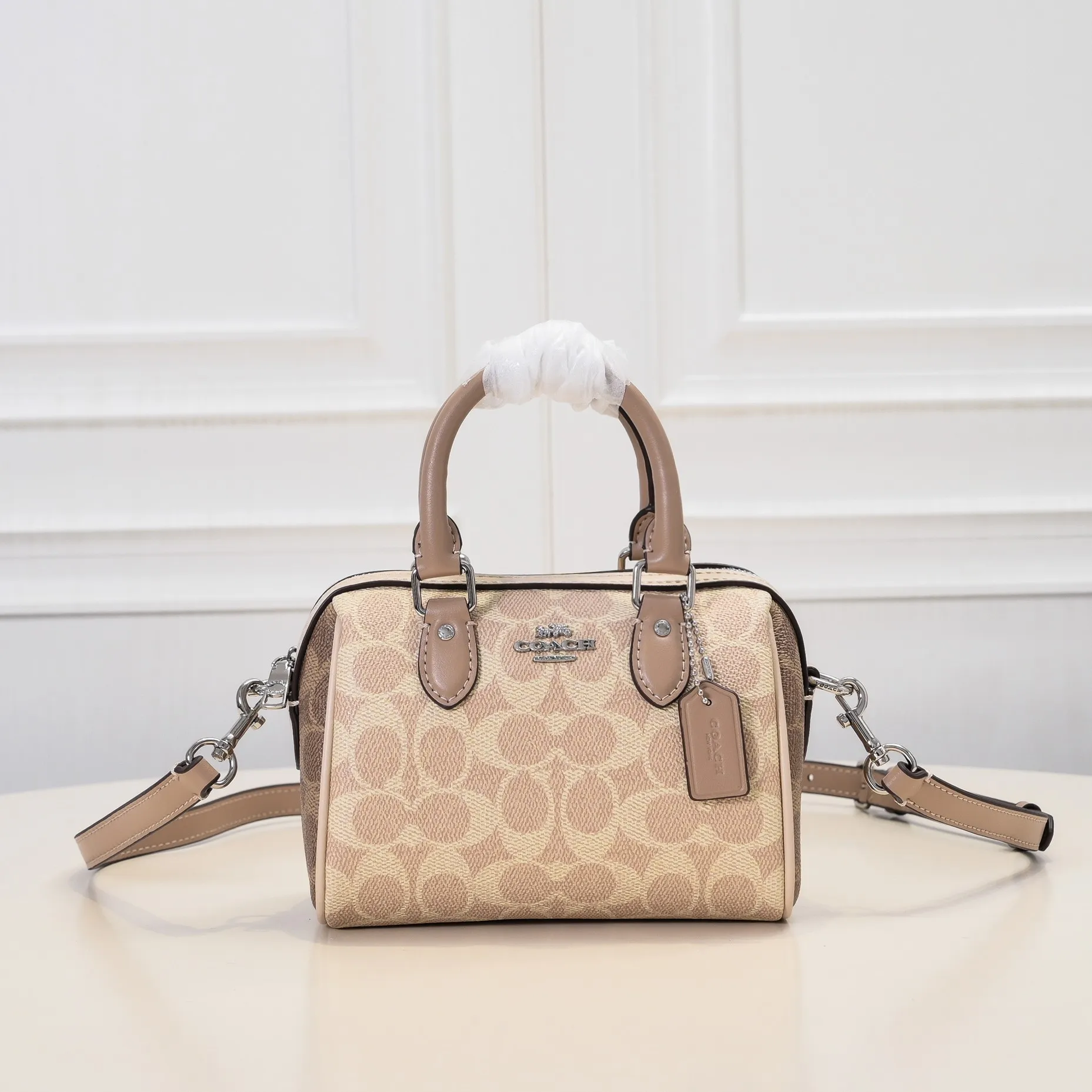 Style number: CW330 Size: 17.5*12*10cm