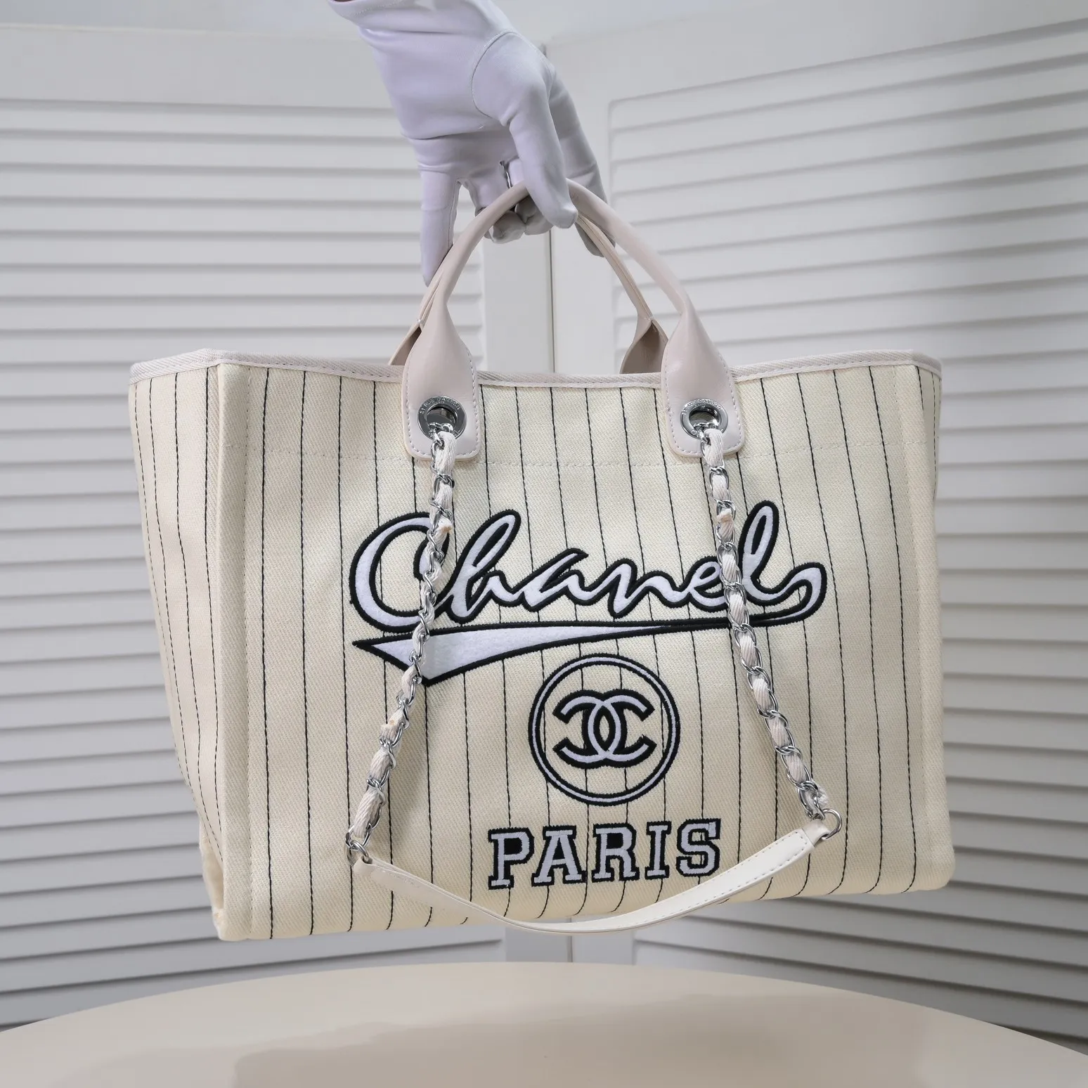 💰420￥White👑Chanel 2023 new beach bag denim bag🎉🎉Women's shoulder portable shopping bag large capacity mommy fashion simple chain bag✅✅✅👍👍 Style number: 67178-8 Size: top width 48/bottom width 38/height 30/thickness 14 cm