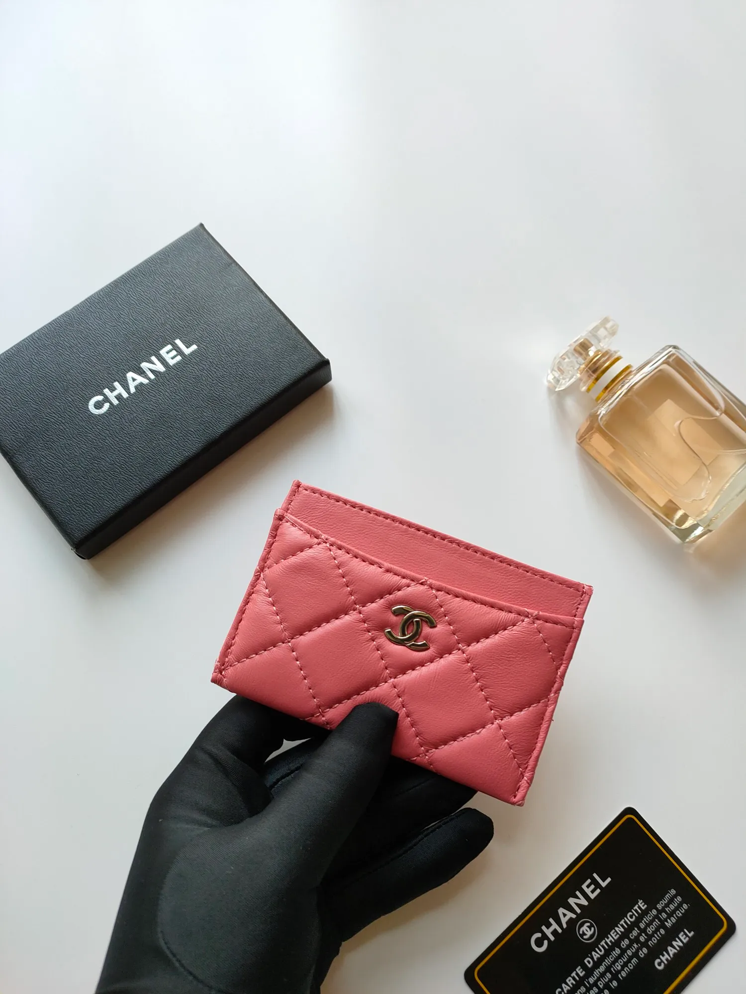 💰90 CHANEL Chanel counter style classic card holder👍Model number: AP446 Size: 7.5×11.2×0.5cm Sheepskin inside and outside😍😍Fine workmanship and high-end quality