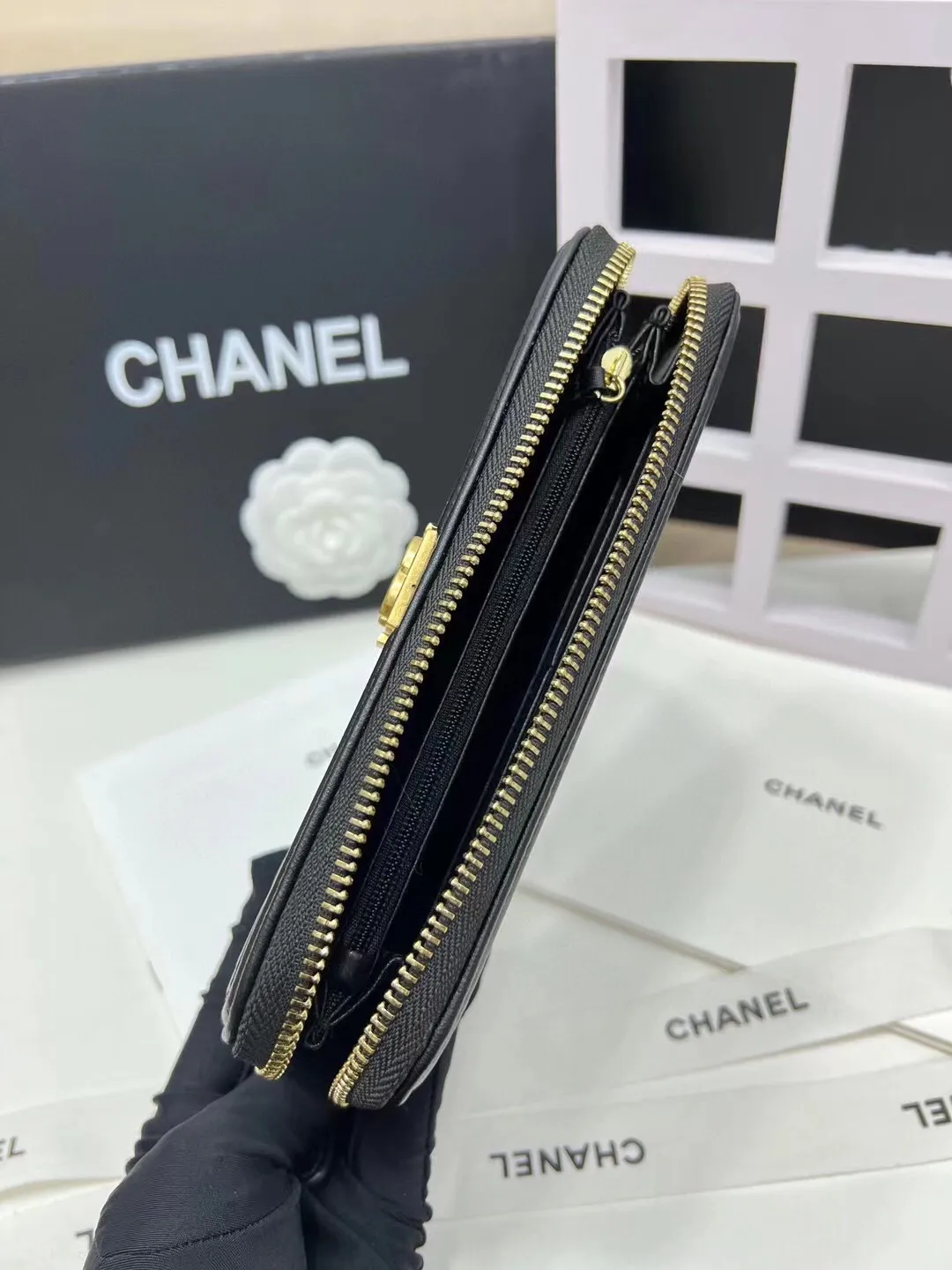Upgraded version💋leboy series small grain ball grain cowhide vs sheepskin🍃gold and silver buckle.Chanel 🆕new color snap button 20% off long wallet, [satisfied][satisfied] original order quality exquisite lock buckle, exquisite stitching workmanship 8 card slots with the latest packaging 80286🍃Size: 19cm💰180