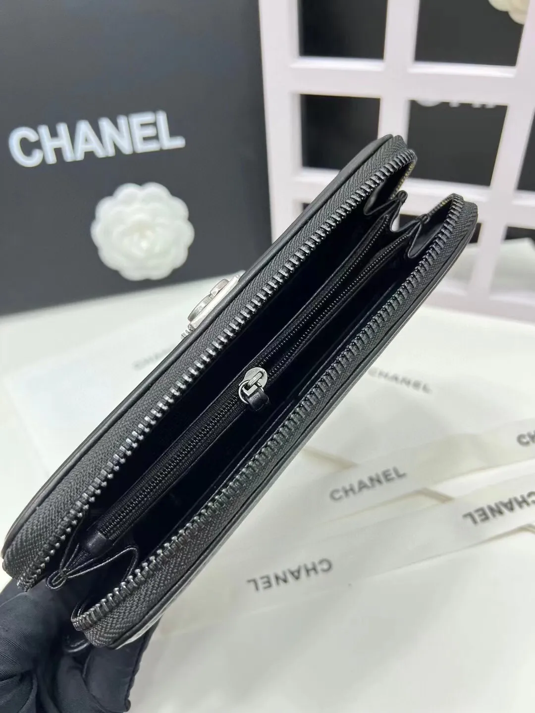 Upgraded version💋leboy series small grain ball grain cowhide vs sheepskin🍃gold and silver buckle.Chanel 🆕new color snap button 20% off long wallet, [satisfied][satisfied] original order quality exquisite lock buckle, exquisite stitching workmanship 8 card slots with the latest packaging 80286🍃Size: 19cm💰180