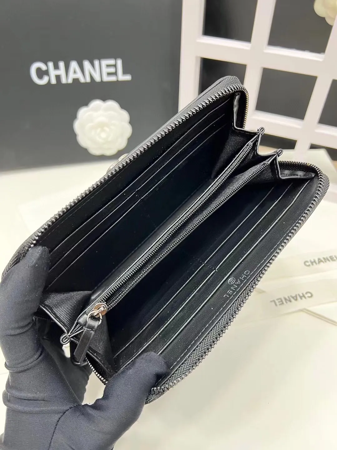 Upgraded version💋leboy series small grain ball grain cowhide vs sheepskin🍃gold and silver buckle.Chanel 🆕new color snap button 20% off long wallet, [satisfied][satisfied] original order quality exquisite lock buckle, exquisite stitching workmanship 8 card slots with the latest packaging 80286🍃Size: 19cm💰180