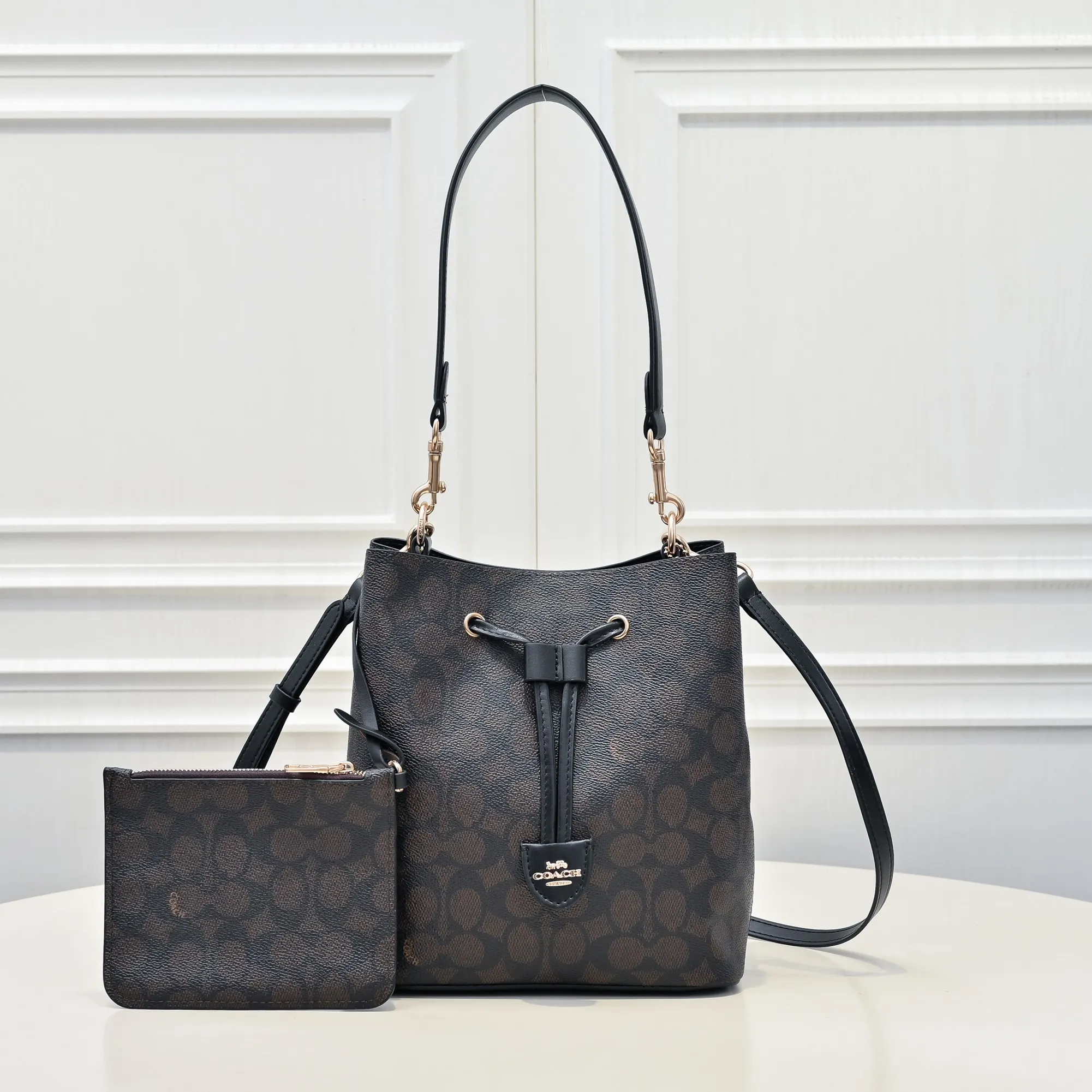 P380 [Top original order] Style number: CBH07 Size: 21.5*21.5*14cm