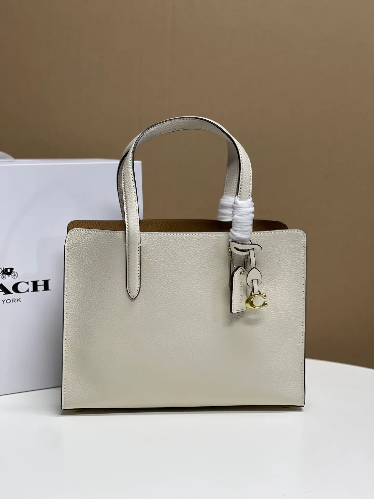 Top original order batch 460💰COACH/Coach new women's classic logo CJ806 CARTER CARRYALL No. 28 handbag, size 28 20 10
