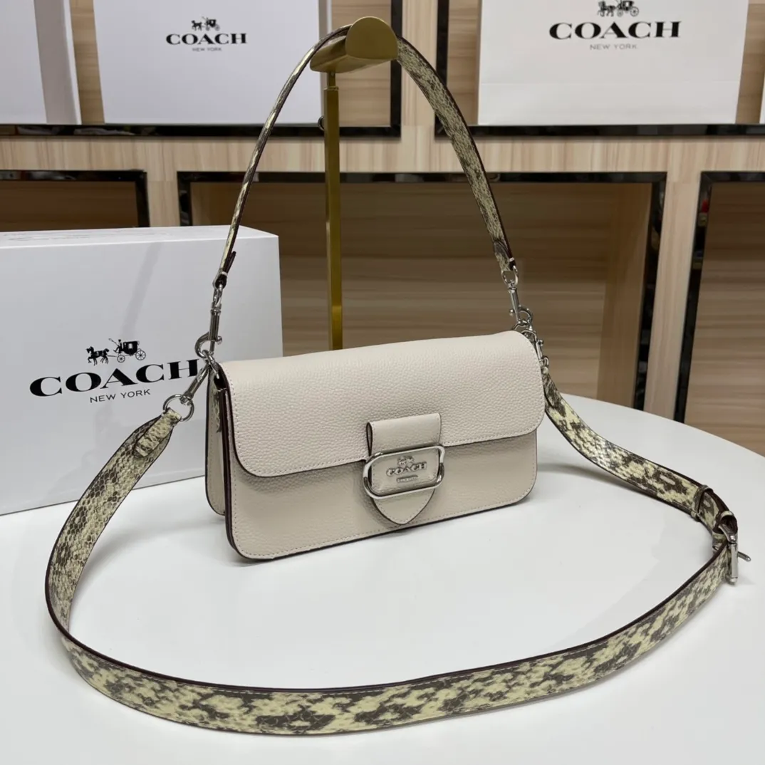 Batch 520💰COACH/model CE560 Coach outlet women's bag color matching classic logo MORGAN shoulder bag armpit bag, hijab with first-layer cowhide, size 26X14X6