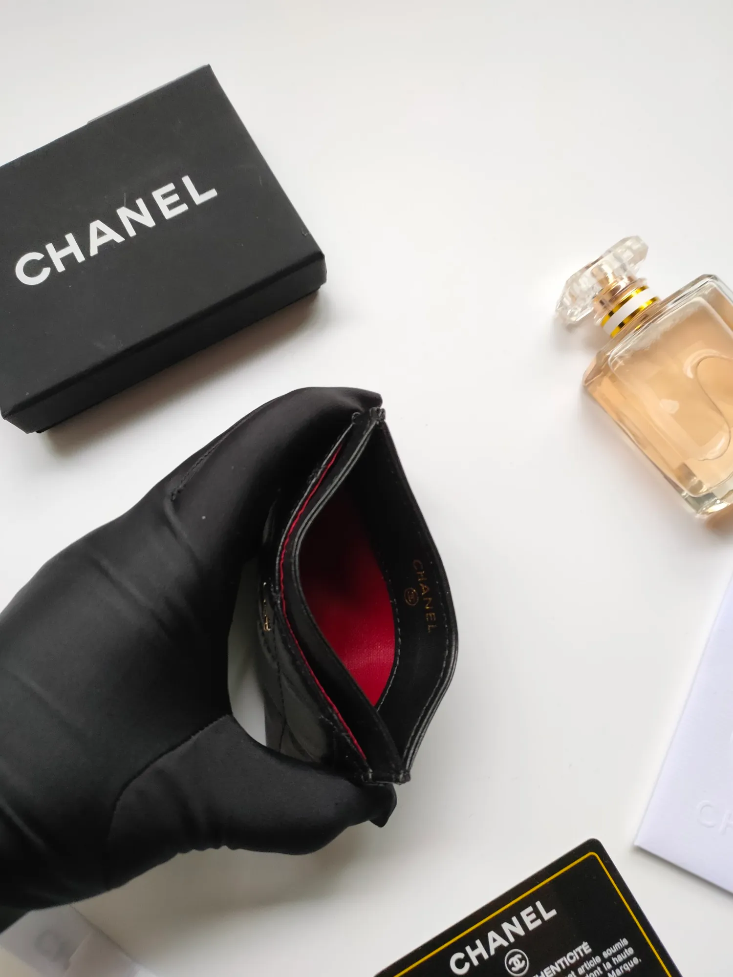 💰90 CHANEL Chanel counter card holder👍Model number: AP446 Size: 7.5×11.2×0.5cm Sheepskin inside and outside😍😍Fine workmanship High-end quality [Rose] Complete accessories