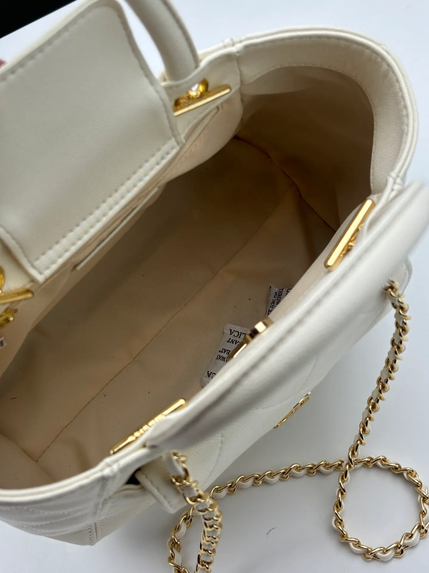 All Categories Official Website "Brand Women's Bags" Women's Bags 💙 Chanel 2026 Official Website CHANEL Crossbody Bag