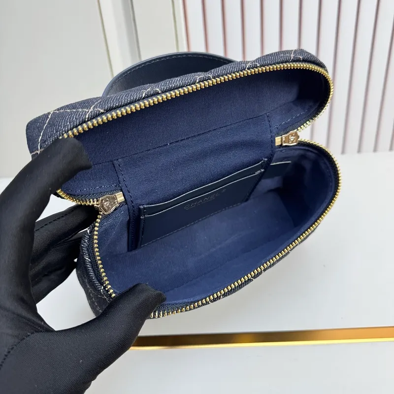 All Categories Official Website "Brand Women's Bags" Women's Bags 💙 Chanel 2026 Official Website Chanel Crossbody Bag