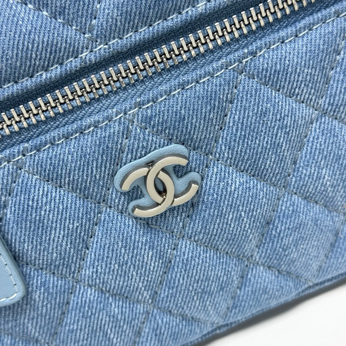 All Categories Official Website "Brand Women's Bags" Women's Bags 💙 Chanel 2026 Official Website Chanel Crossbody Bag