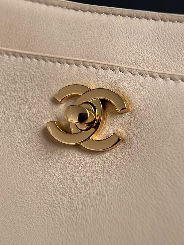 All Categories Chanel Women's Bags 2 (Chanel) Chanel Original Order AS6243