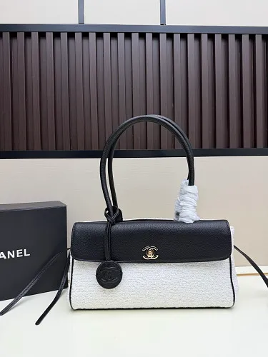 All Categories Chanel Women's Bags 2 (Chanel) Chanel 032