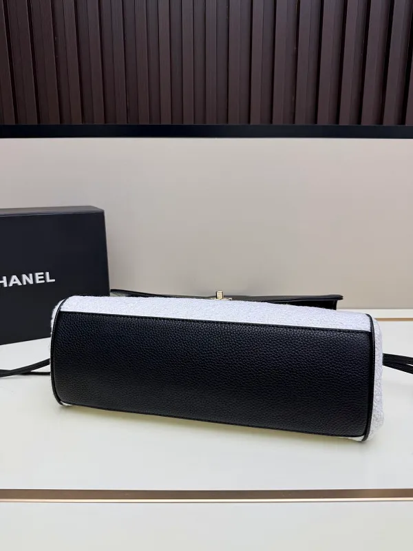 All Categories Chanel Women's Bags 2 (Chanel) Chanel 032