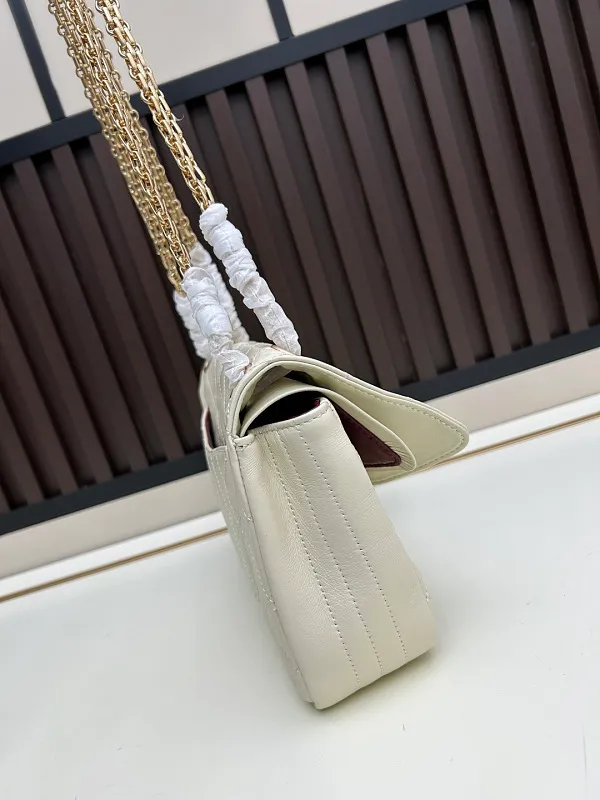 All Categories Chanel Women's Bags (Chanel) Chanel C008
