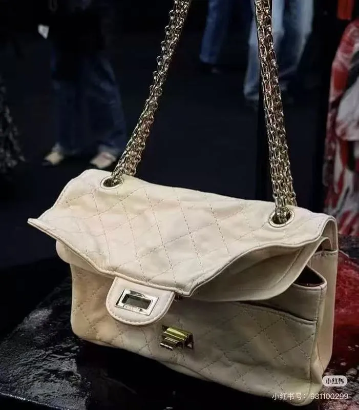 All Categories Chanel Women's Bags (Chanel) Chanel C008