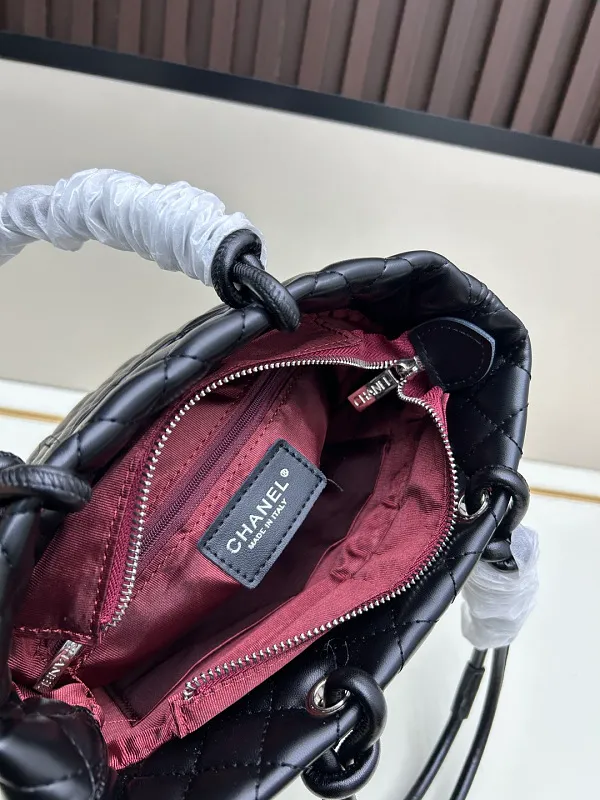 All categories Chanel Women's Bag 2 (Chanel) Chanel 9958