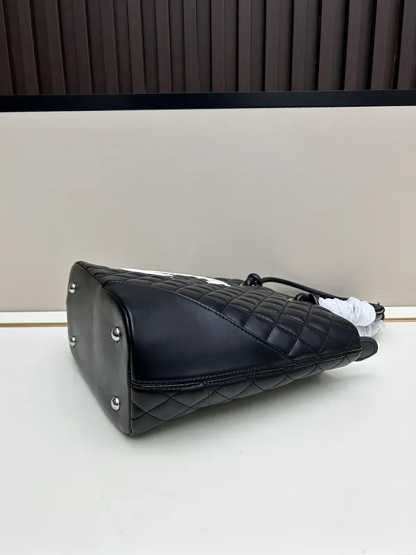 All categories Chanel Women's Bag 2 (Chanel) Chanel 9958