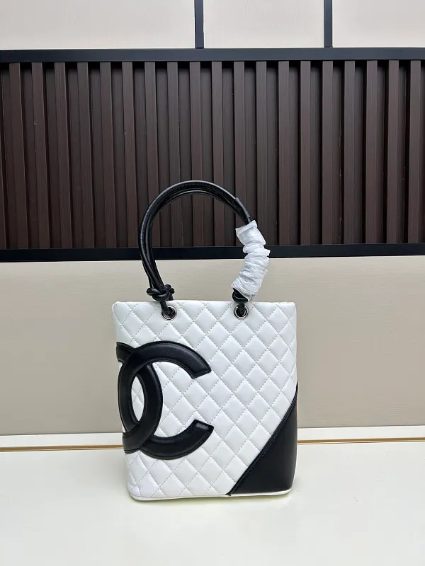 All categories Chanel Women's Bag 2 (Chanel) Chanel 9958