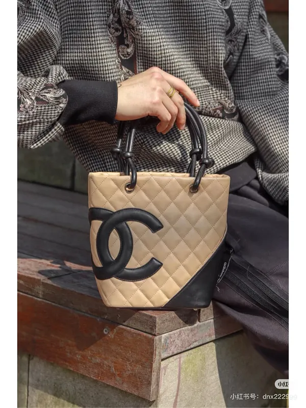All categories Chanel Women's Bag 2 (Chanel) Chanel 9958