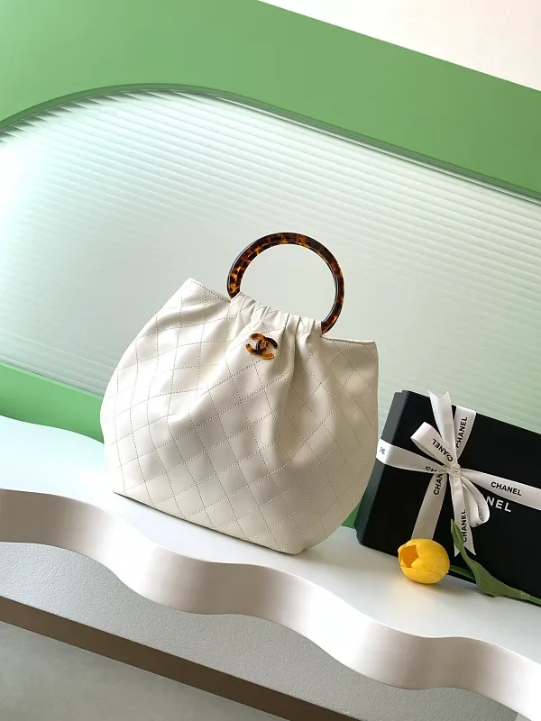 All Categories Chanel Women's Bags 2 (Chanel) Chanel Original AS6010
