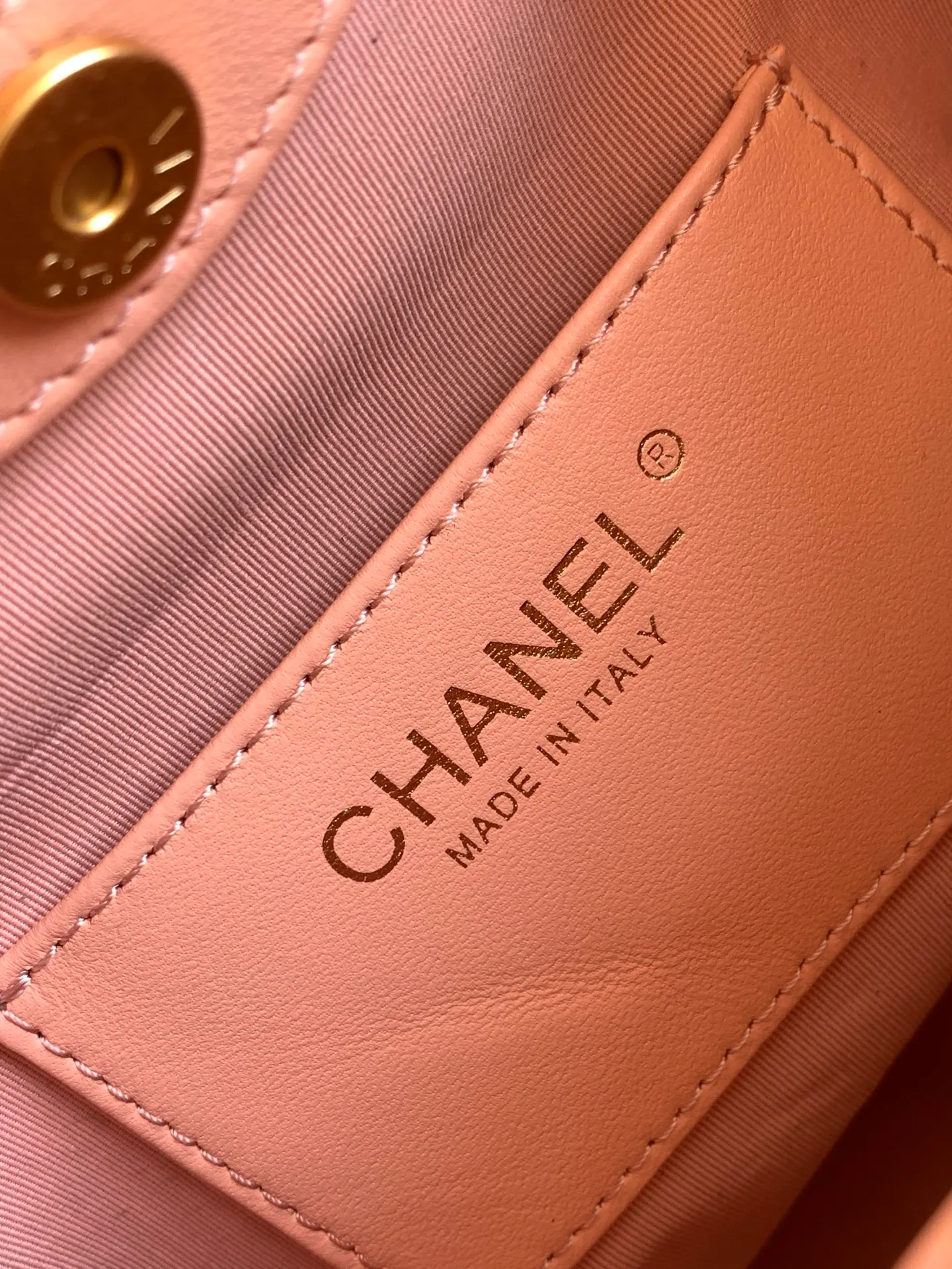 All Categories Chanel Women's Bags 2 (Chanel) Chanel Original AS6010