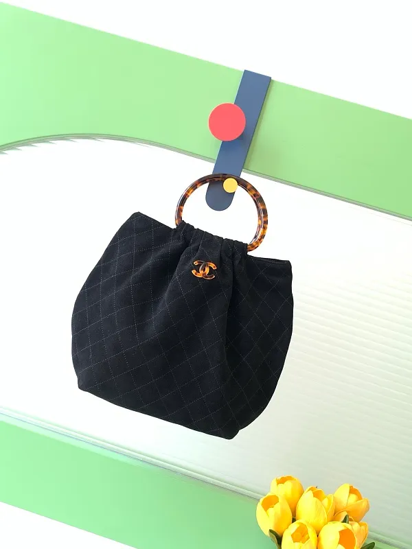 All Categories Chanel Women's Bags 2 (Chanel) Chanel Original AS6010