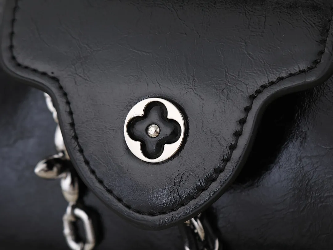All Categories Chanel Women's Bags (Chanel) Chanel M25492