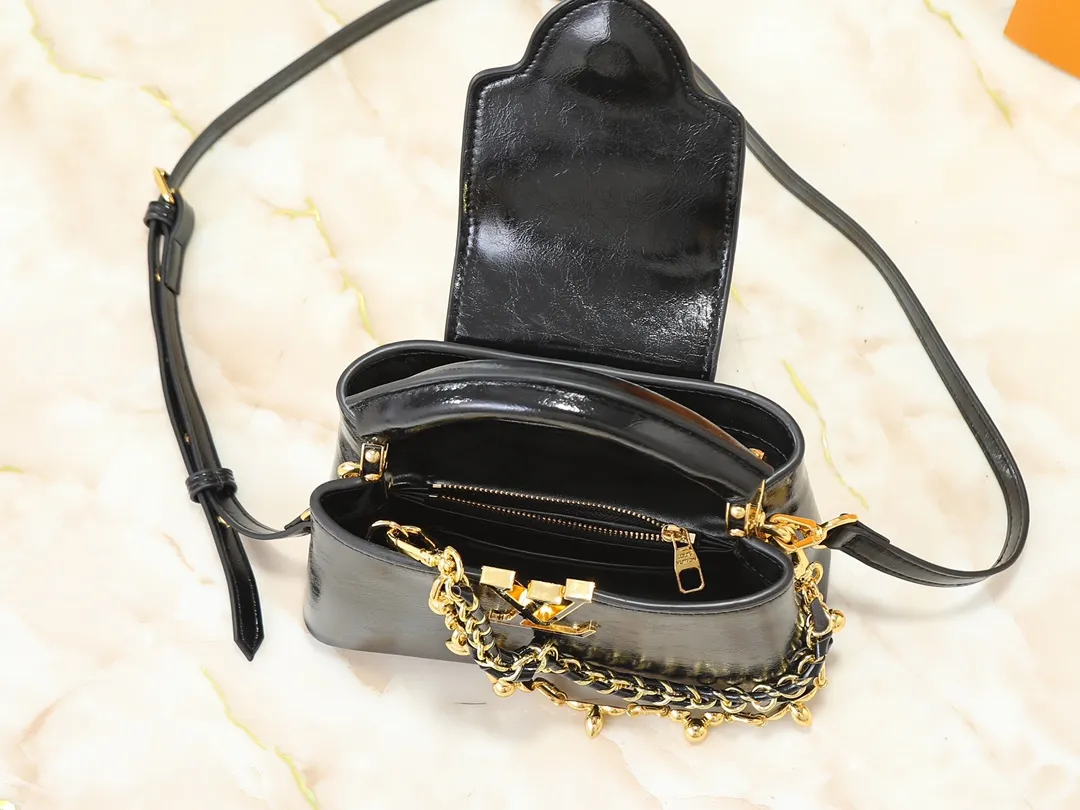 All Categories Chanel Women's Bags (Chanel) Chanel M25492