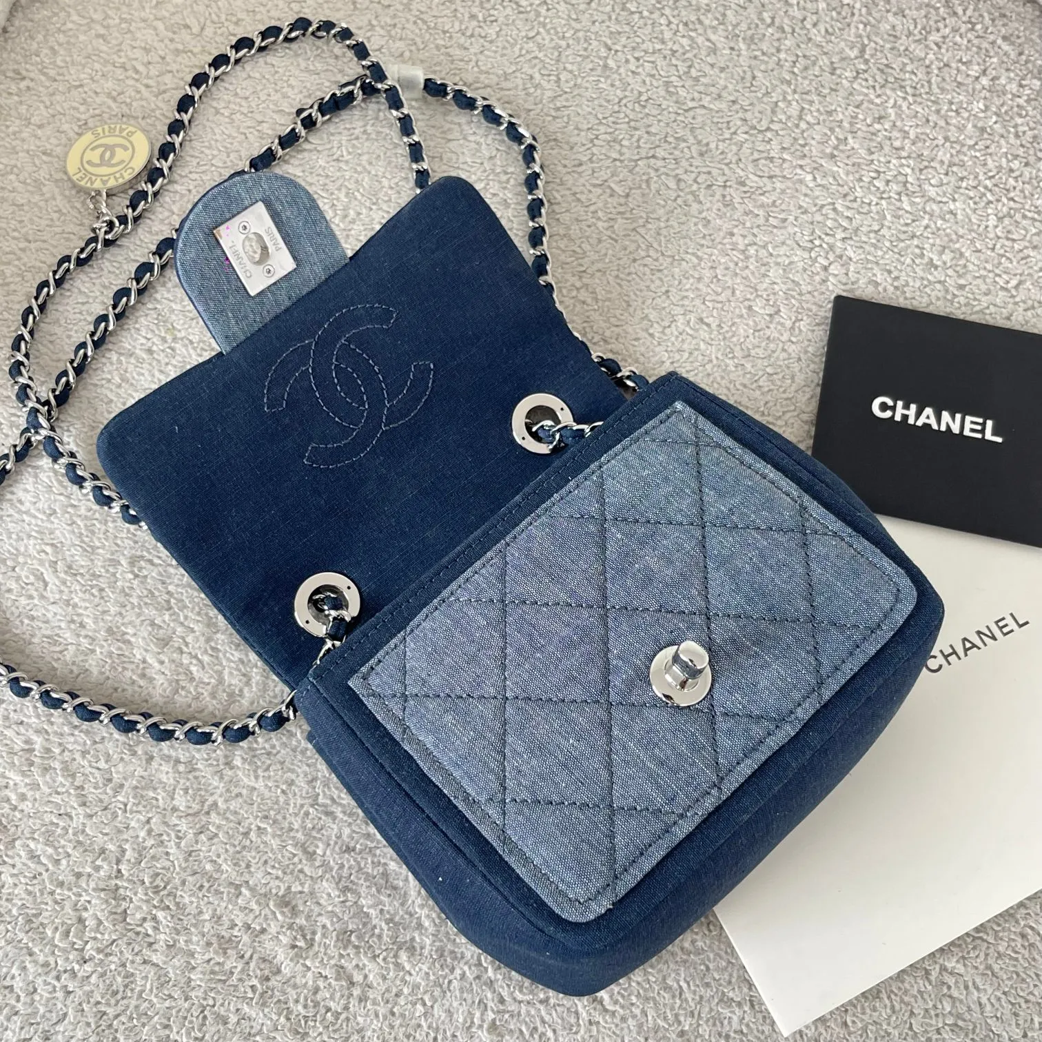 All Categories Chanel Women's Bags (Chanel) Chanel 17