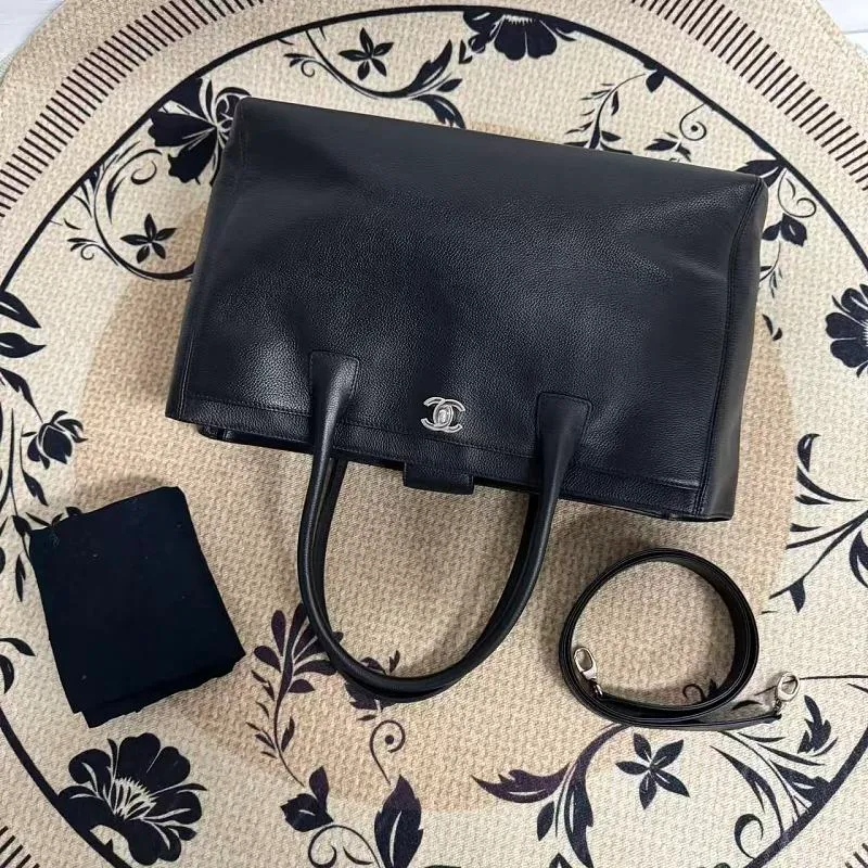 All Categories Chanel Women's Bags 2 (Chanel) Chanel Original Single 2011 Small Medium Size