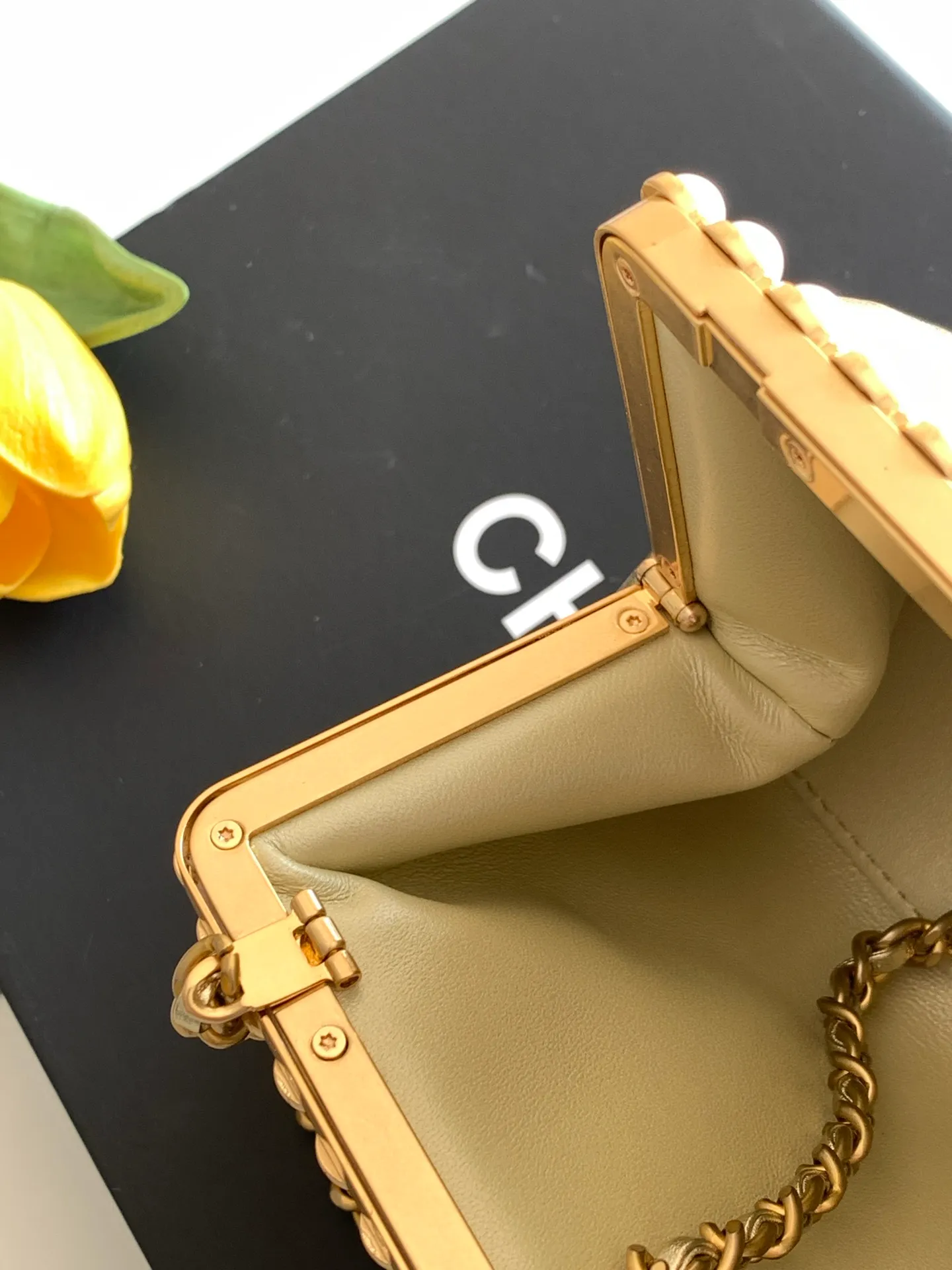All Categories Chanel Women's Bags 2 (Chanel) Chanel Original AS5912