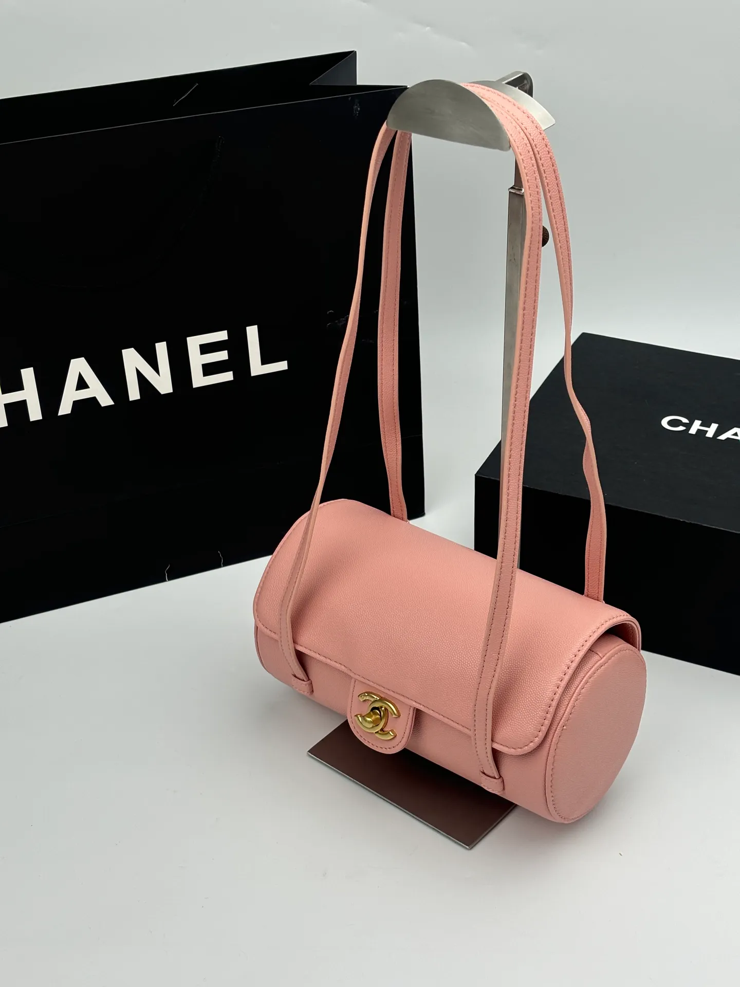 All Categories Official Website "Brand Women's Bags" Women's Bags 💙 Chanel 2026 Official Website CHANEL Underarm Bag
