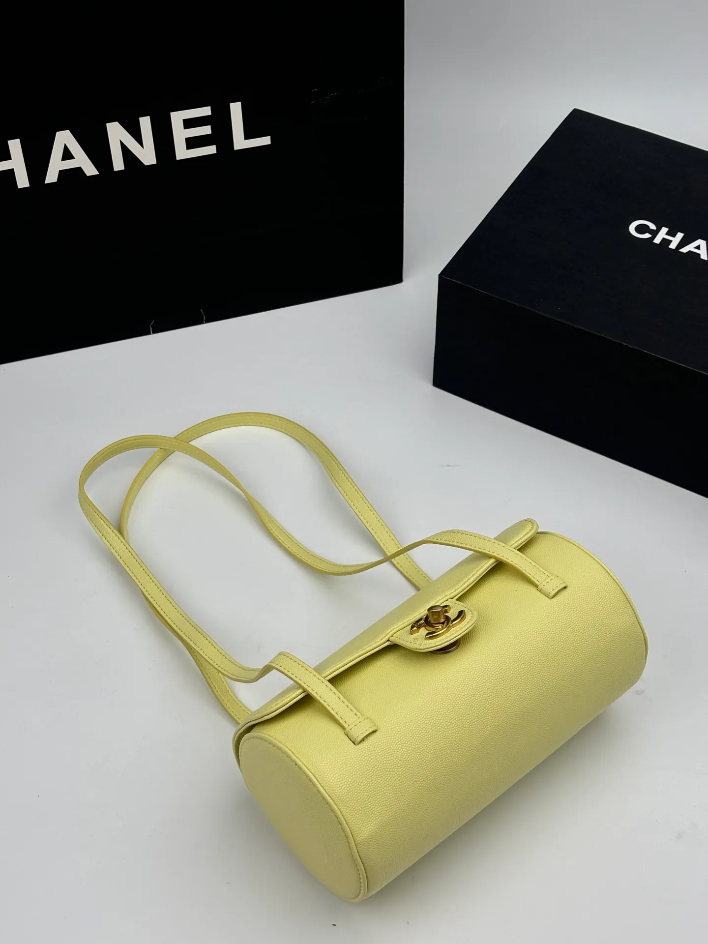 All Categories Official Website "Brand Women's Bags" Women's Bags 💙 Chanel 2026 Official Website CHANEL Underarm Bag