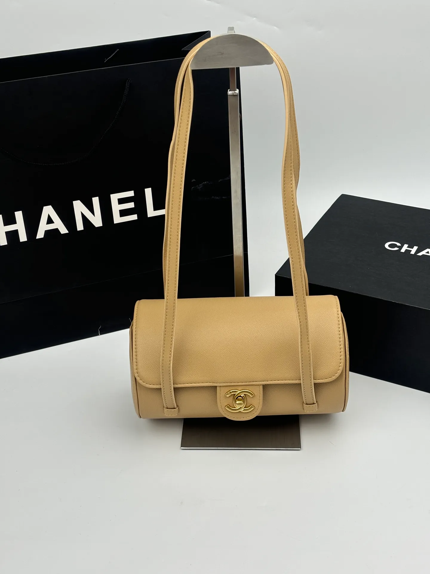 All Categories Official Website "Brand Women's Bags" Women's Bags 💙 Chanel 2026 Official Website CHANEL Underarm Bag