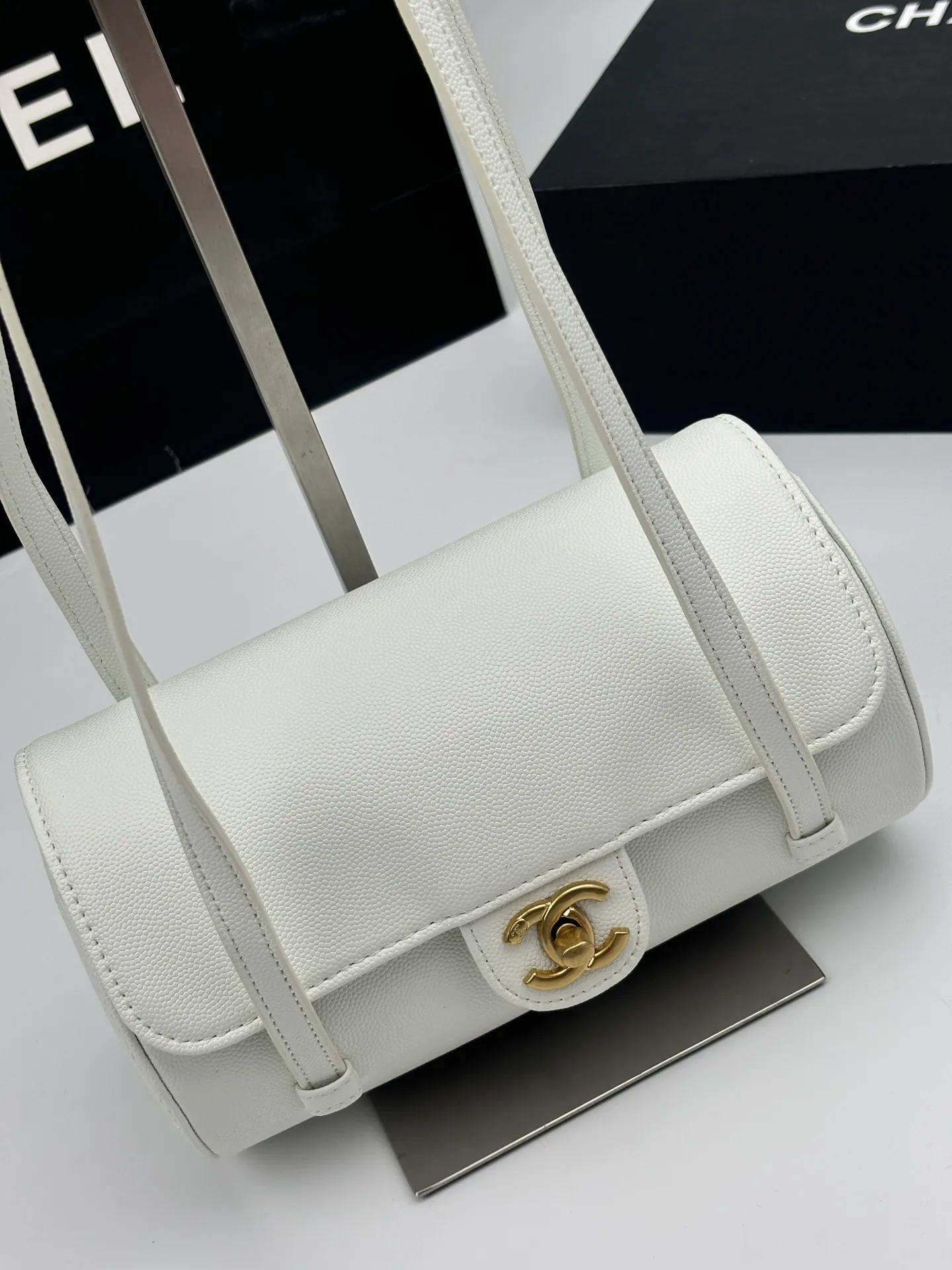 All Categories Official Website "Brand Women's Bags" Women's Bags 💙 Chanel 2026 Official Website CHANEL Underarm Bag