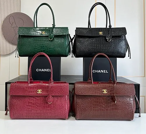 All Categories Chanel Women's Bags (Chanel) Chanel Original 6428 Crocodile Embossed Leather
