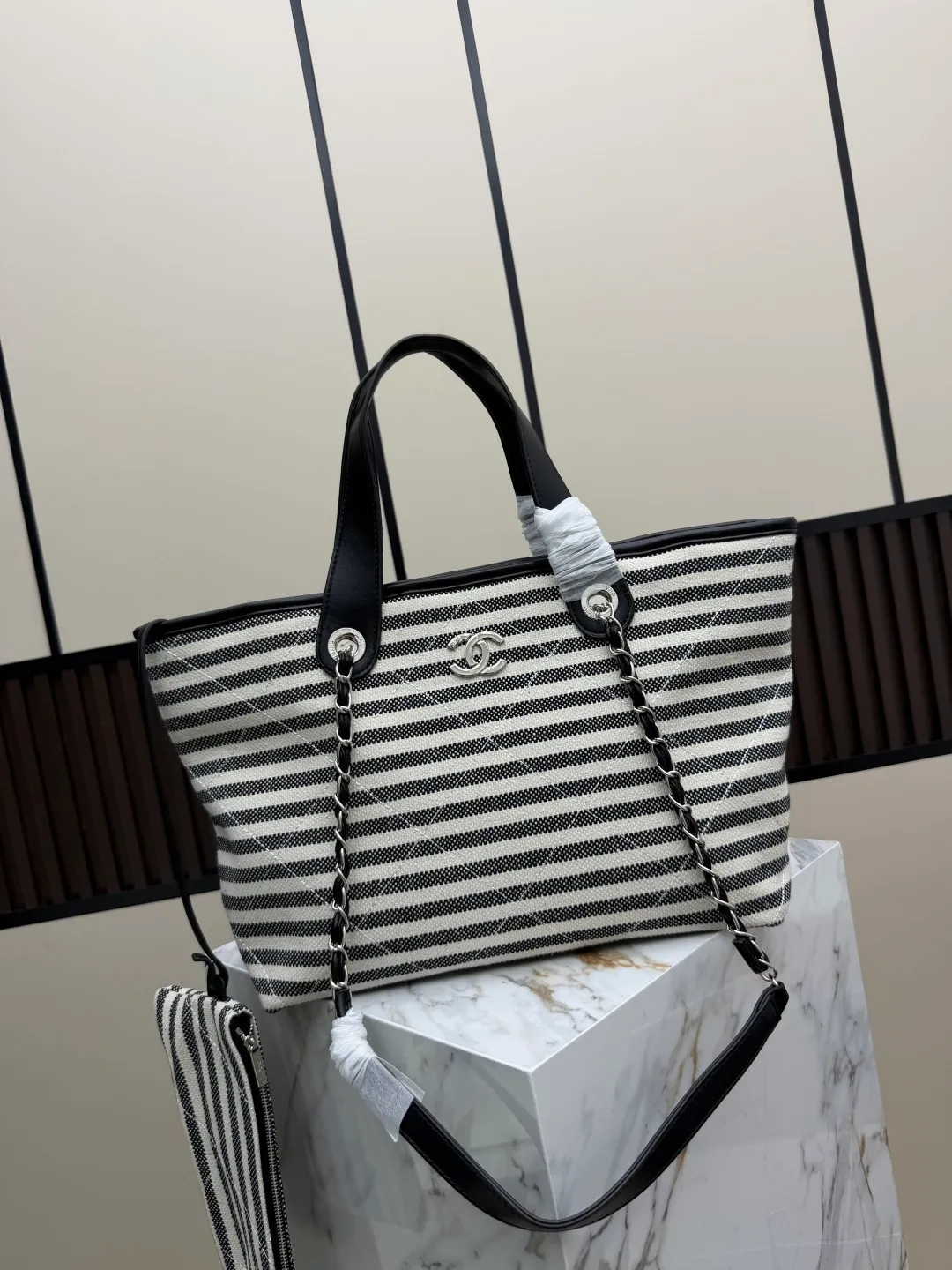 All categories Chanel Women's Bag 2 (Chanel) Chanel 5995