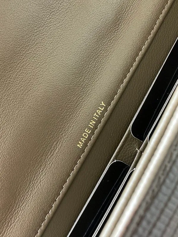 All Categories Chanel Women's Bags 2 (Chanel) Chanel Original Order AP5370