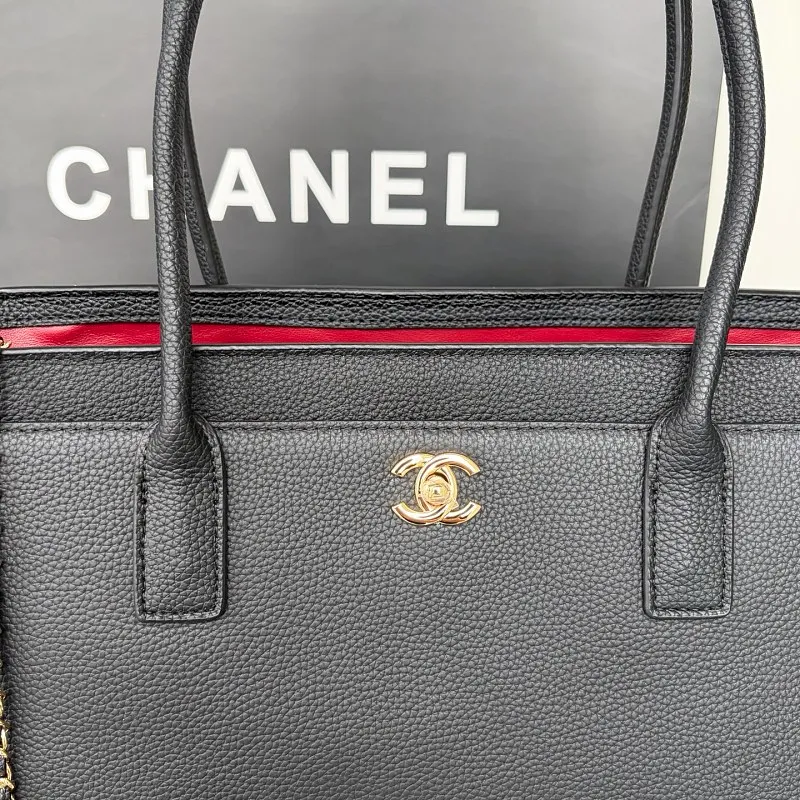 All Categories Official Website "Brand Women's Bags" Women's Bags 💙 Chanel 2026 Official Website CHANEL Handbags