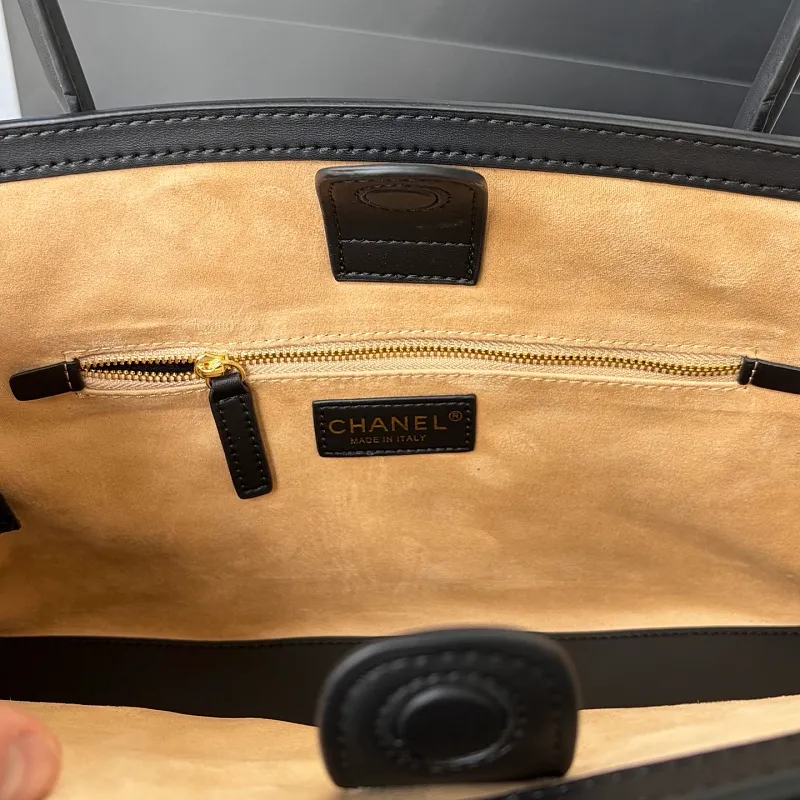 All Categories Official Website "Brand Women's Bags" Women's Bags 💙 Chanel 2026 Official Website CHANEL Handbags