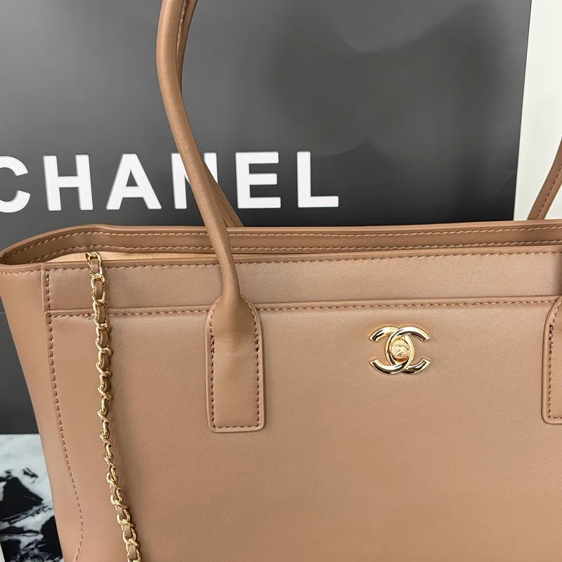 All Categories Official Website "Brand Women's Bags" Women's Bags 💙 Chanel 2026 Official Website CHANEL Handbags
