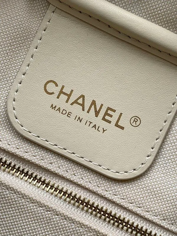 All Categories Chanel Women's Bag 2 (Chanel) Chanel Original Order AS6211