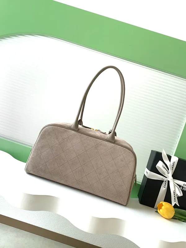 All Categories Chanel Women's Bag 2 (Chanel) Chanel Original Order AS6211