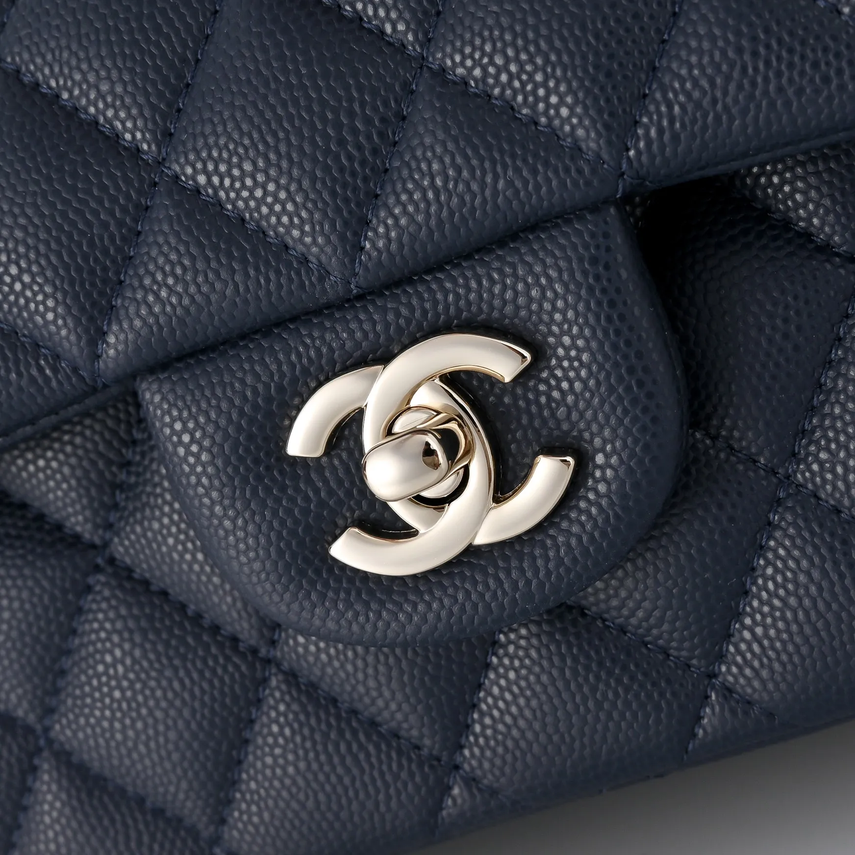 All Categories Chanel Women's Bag 2 (Chanel) Chanel Original Order 1113 Small Ball